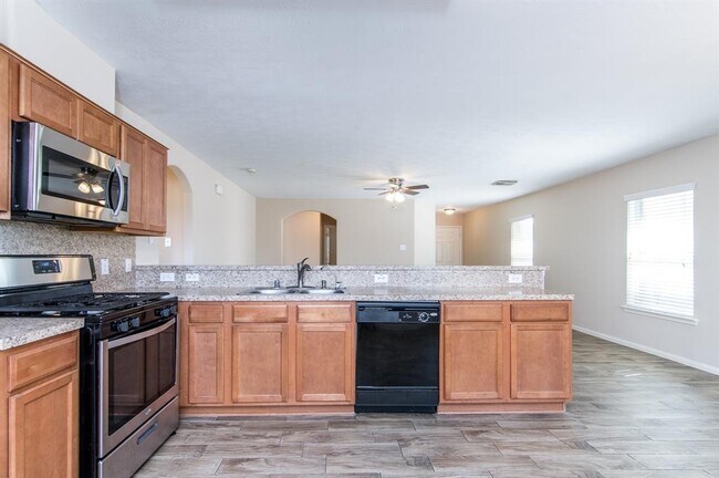 Building Photo - 21311 Carleen Creek Trail