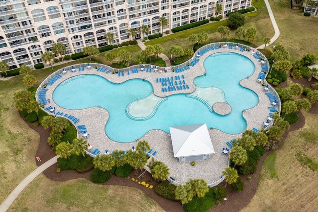 Building Photo - Spacious 3BR/3BA Coastal Retreat at Harbour Pointe – Utilities Included!