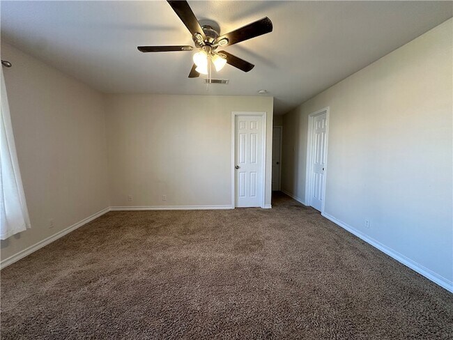 Building Photo - 738 Imperial Harbor Dr