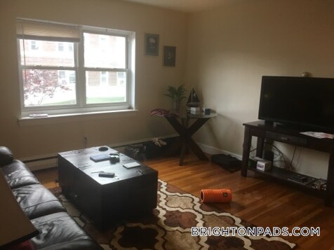 Building Photo - 67 Chiswick Rd