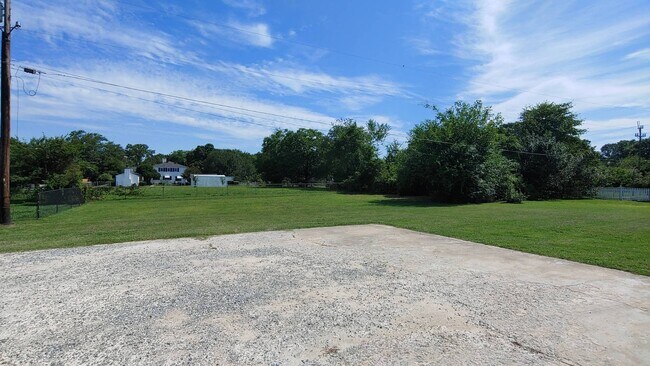 Building Photo - Exclusively offered by MUSE REALTY, LLC