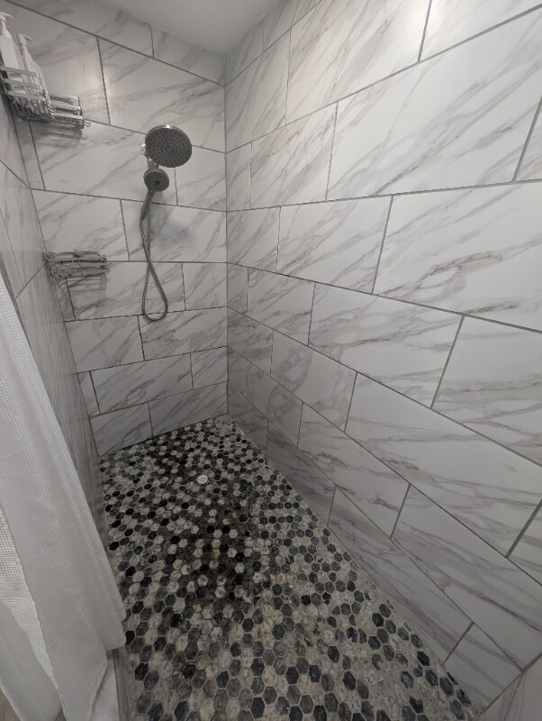 Building Photo - 1303 Colby Ave