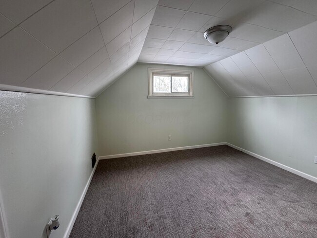 Building Photo - 4105 Elbern Ave