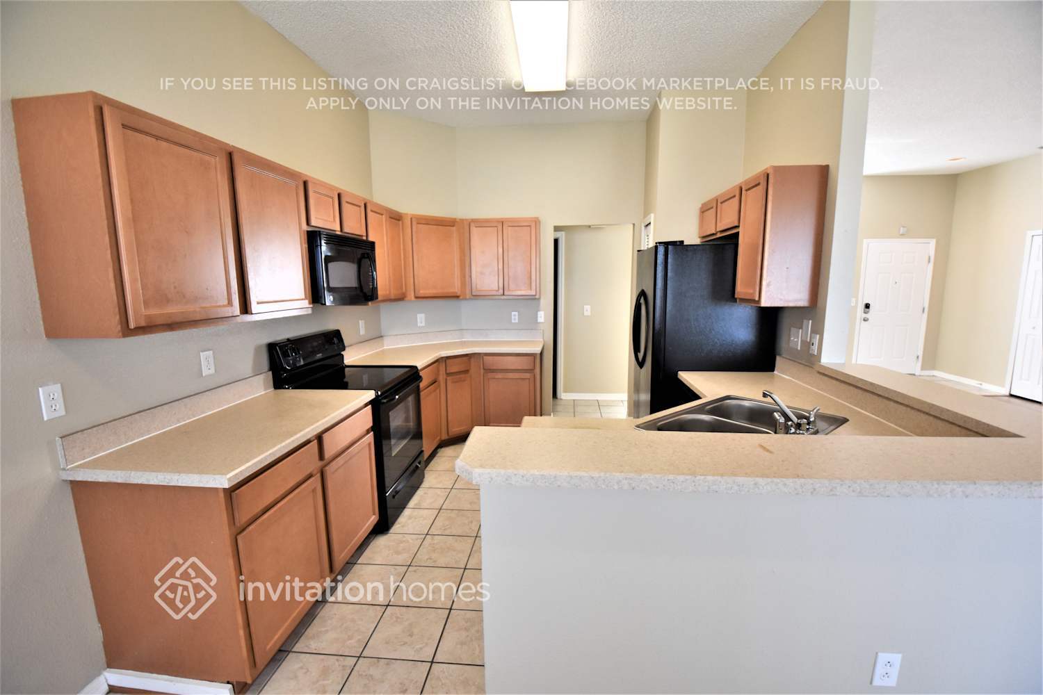 Building Photo - 4615 Hazelgrove Dr