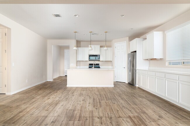 Building Photo - 22912 E Marsh Rd