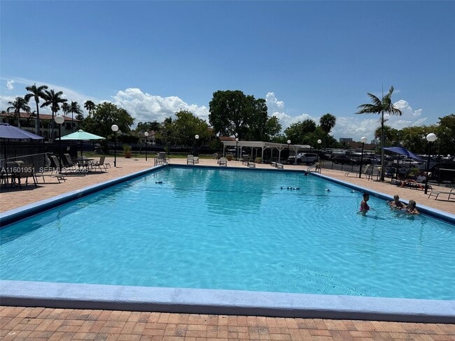 Building Photo - 501 Three Islands Boulevard