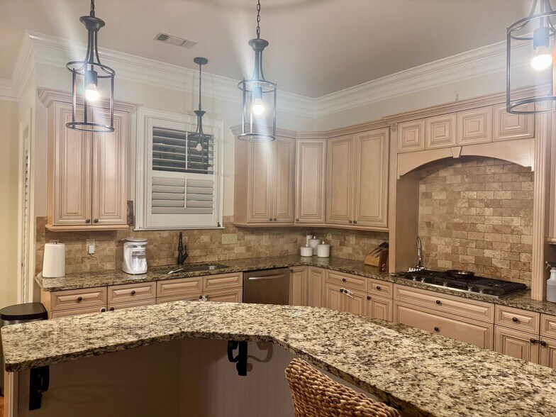 Building Photo - 8611 Wynford Pl