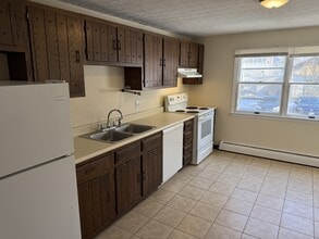 Building Photo - Briarwood 6