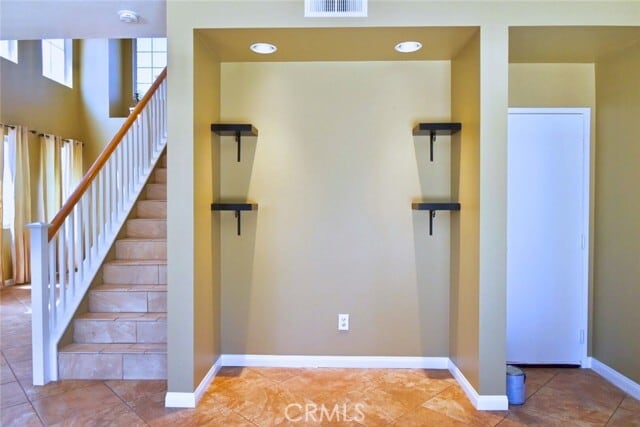 Building Photo - 15611 Outrigger Dr