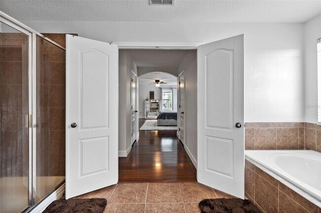 Building Photo - 15210 Montesino Dr
