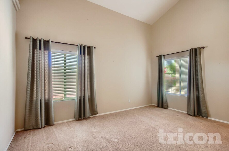 Building Photo - 34113 N Alison Dr