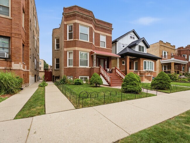 Building Photo - 3408 N Springfield Ave