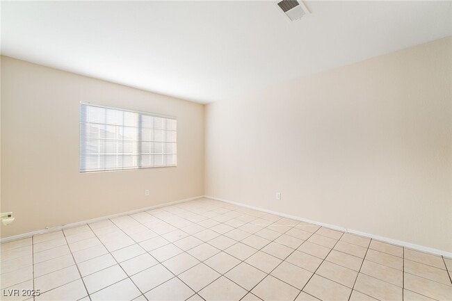 Building Photo - 435 Coral Sea St