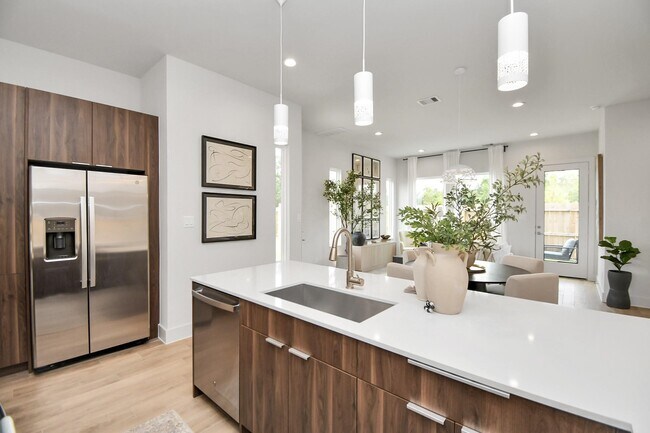 Building Photo - 3009 Pelon Cay Dr