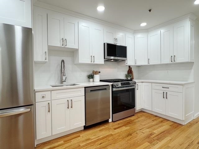 Building Photo - 511 17th St
