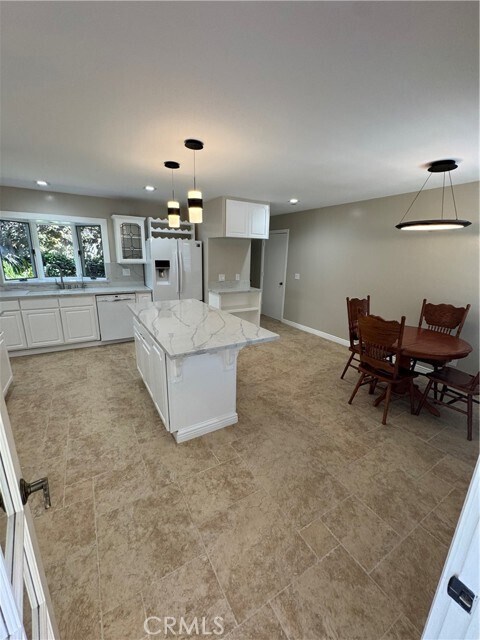 Building Photo - 6931 Purple Ridge Dr