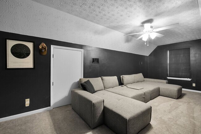 Building Photo - 234 Bordeaux Ln