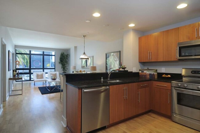 Building Photo - 1 Bedroom/1 Bathroom Condo at The 88 with ...