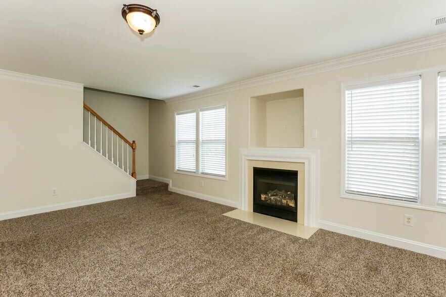 Building Photo - 13515 Stones Landing St