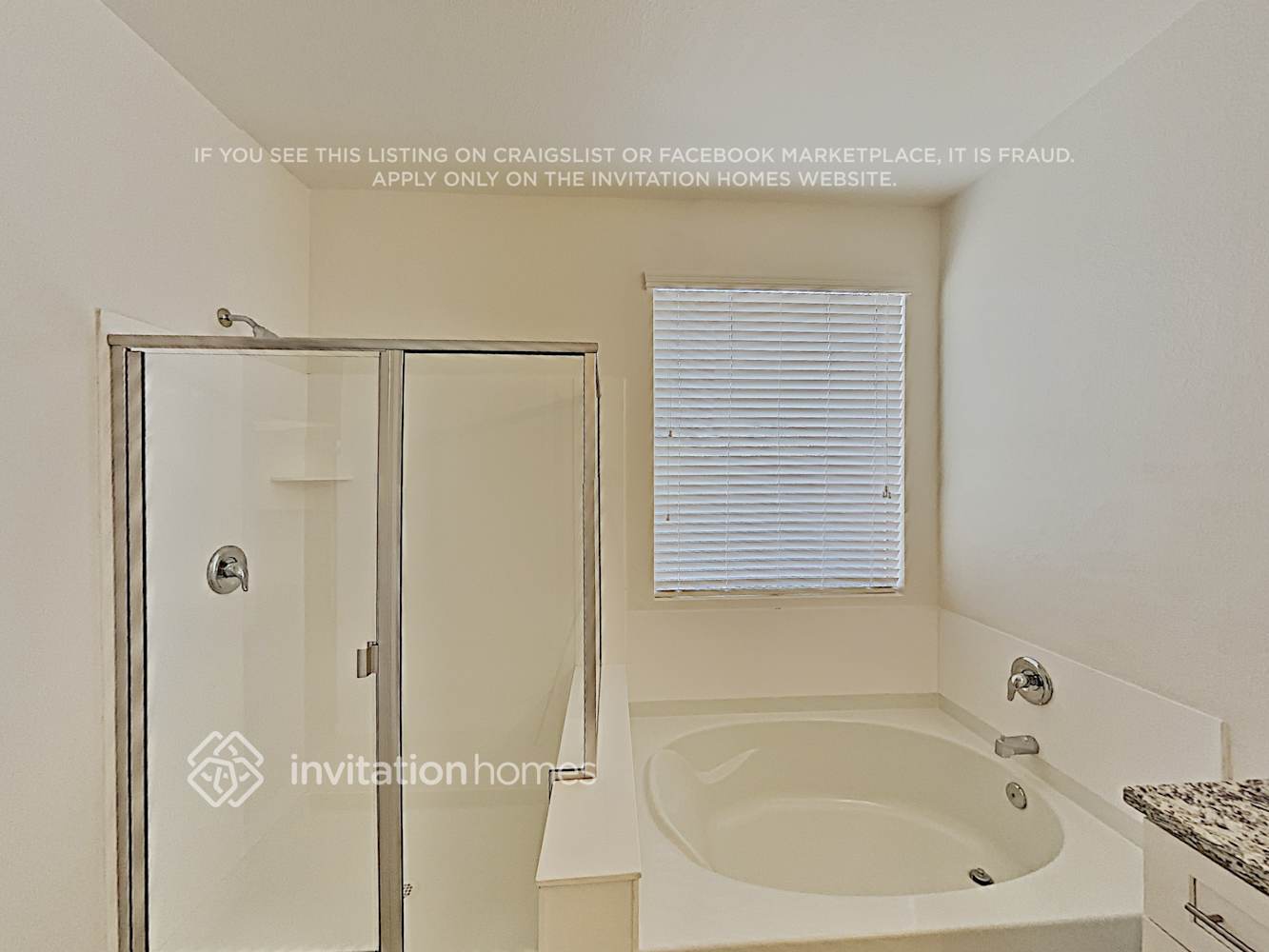Building Photo - 4361 S Splendor Ct