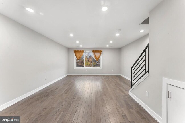 Building Photo - 1407 N 8th St