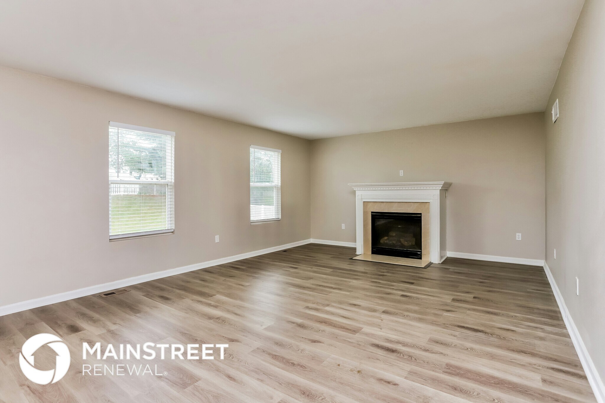 Building Photo - 30 Willow Springs Dr