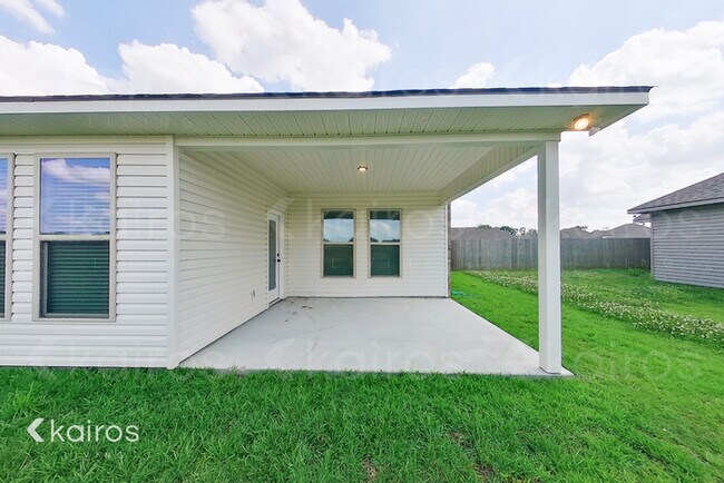 Building Photo - 103 Aubergine Ln.
