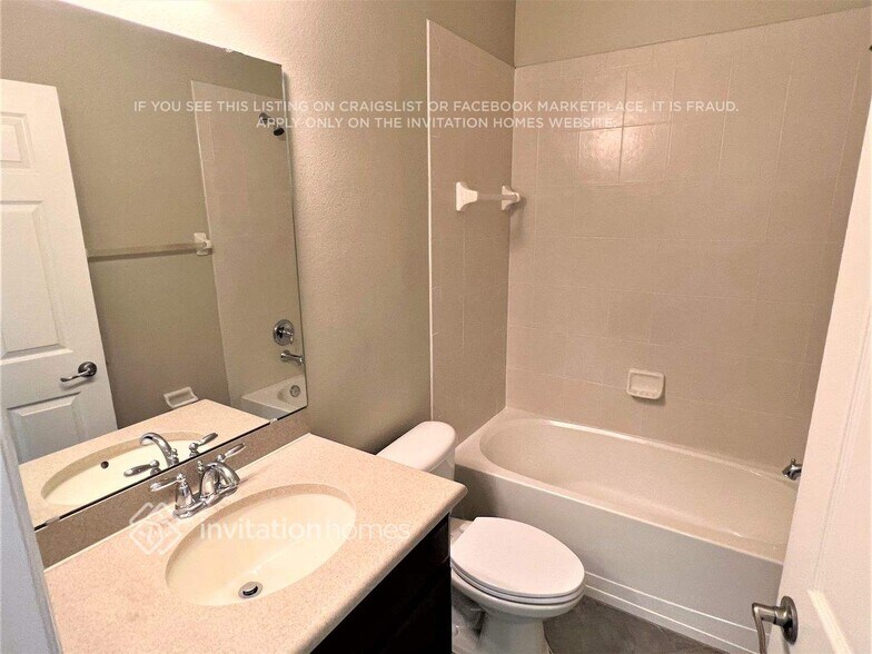 Building Photo - 20836 Sullivan Ranch Blvd