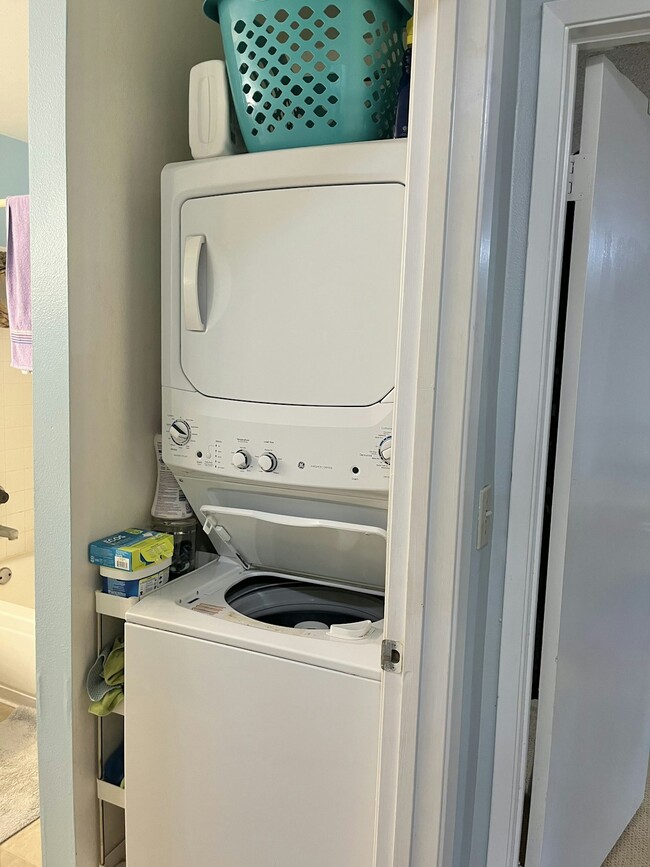 Building Photo - 95-510 Wikao Street