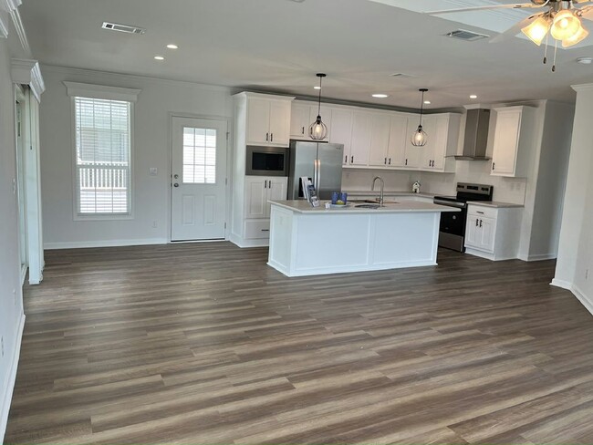 Building Photo - 7978 Yukon Trl