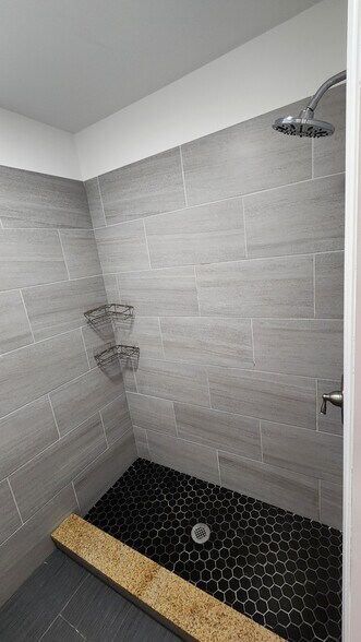 Building Photo - 6116 55th St