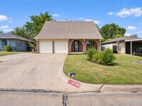 Building Photo - 4745 Del Porte St