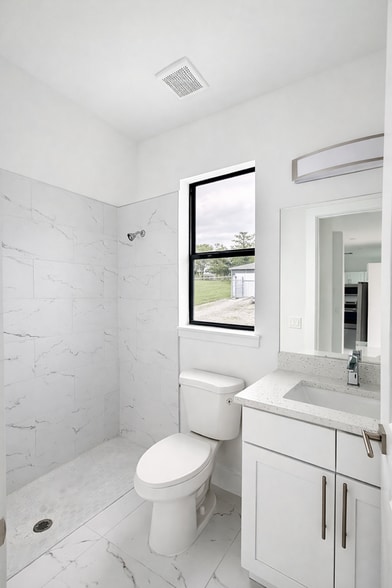 Building Photo - 4794 Jordan Ave S