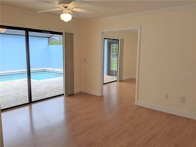 Building Photo - 3739 Glen Oaks Manor Dr