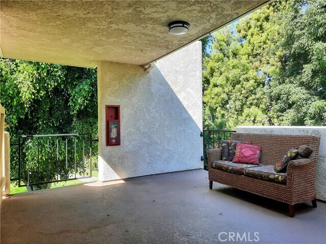 Building Photo - 2233 Via Puerta