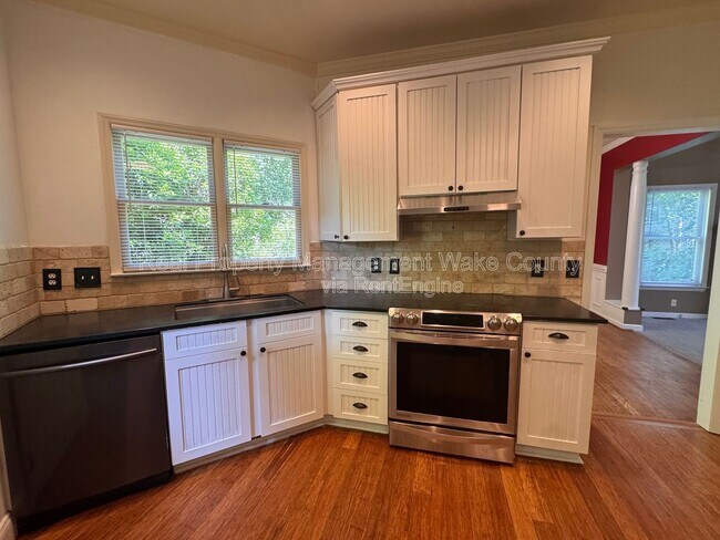 Building Photo - 102 Powder Mill Ct
