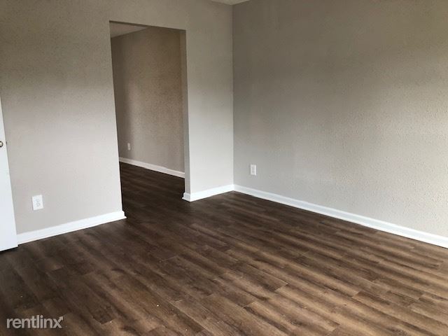 Building Photo - 2 br, 1.5 bath  - 425 Homestead St Apt G