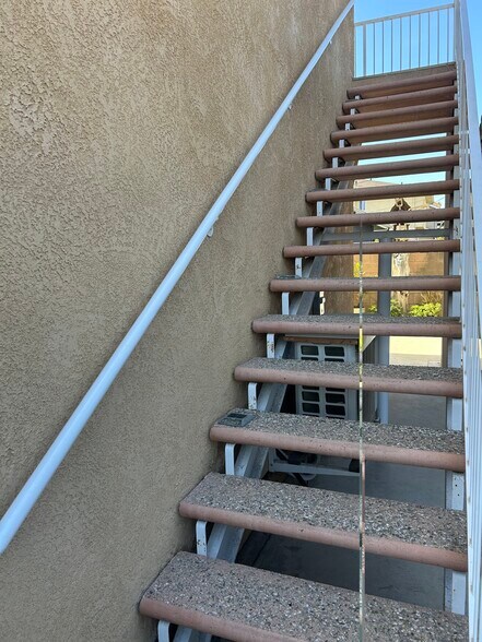 Building Photo - 21921 Halldale Ave