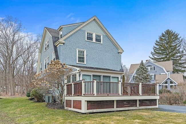 Building Photo - 34 Glen Rd