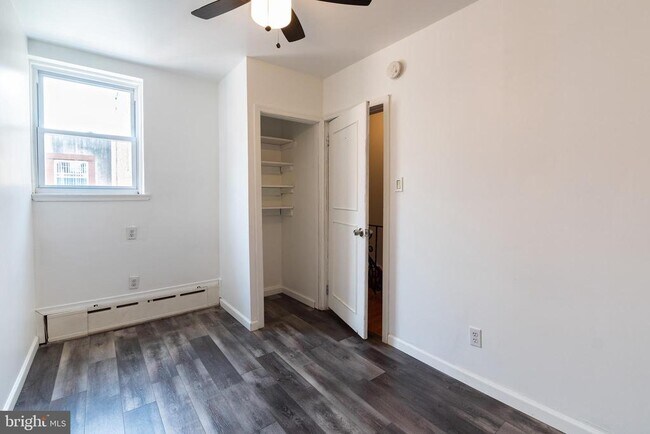 Building Photo - 2223 S Colorado St