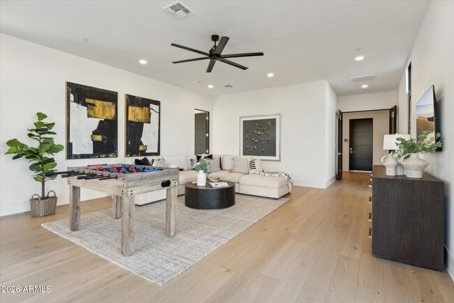 Building Photo - 15609 E Palatial Dr