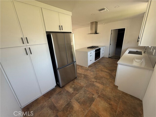 Building Photo - 170 N Palm Canyon Dr