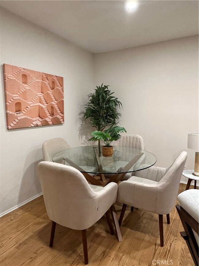 Building Photo - 21931 Burbank Blvd