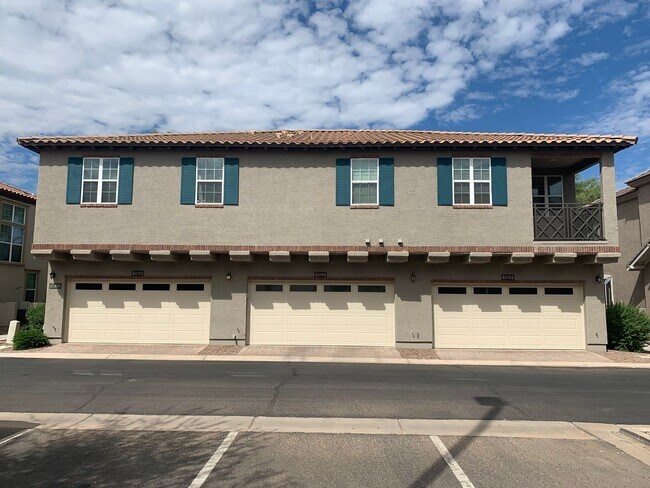 Primary Photo - Beautiful 3 bedroom 2 bath condo in Power ...