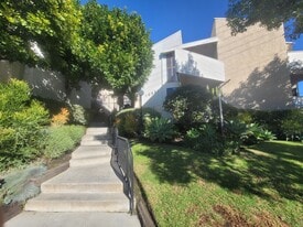 Building Photo - 10521 National Blvd