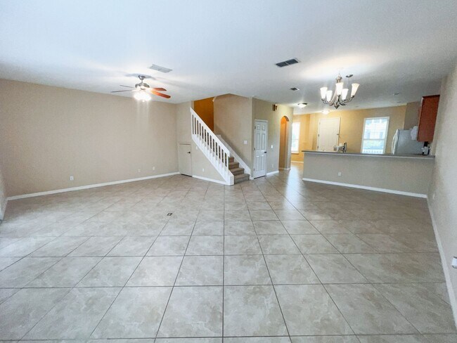 Building Photo - 14252 Confetti Dr