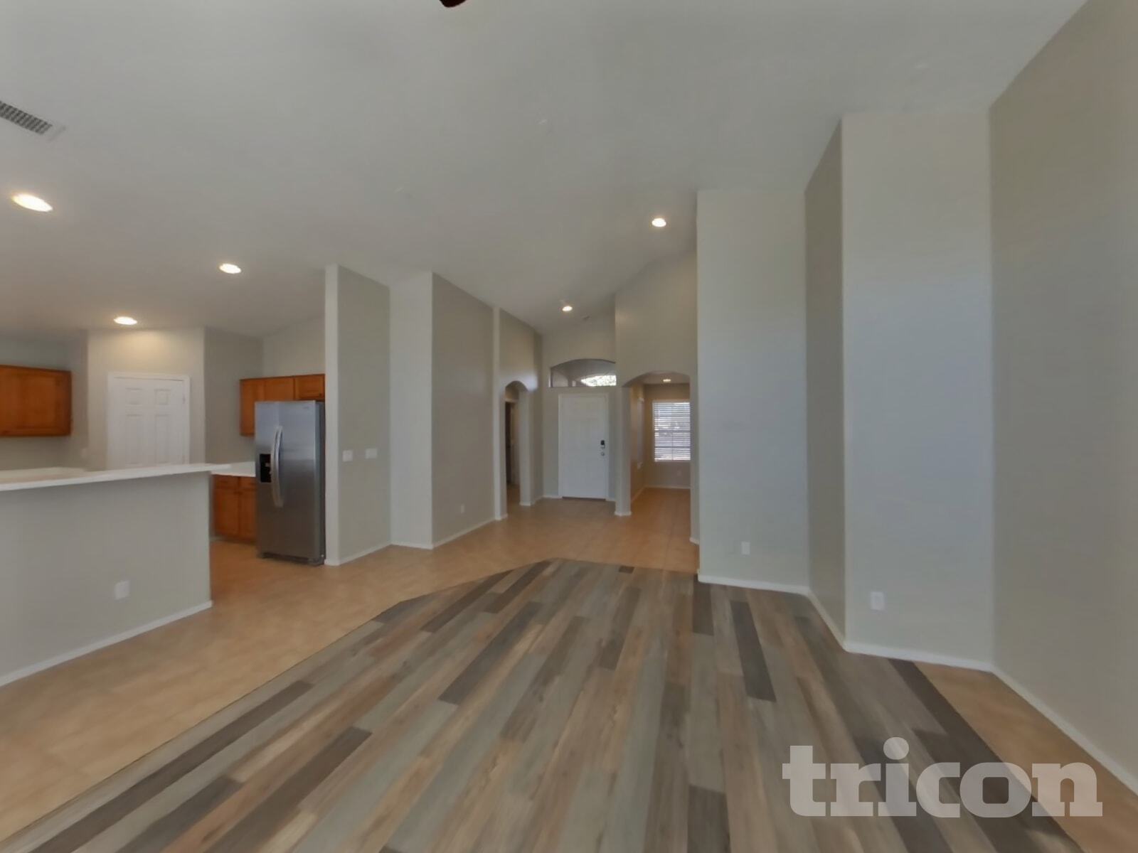 Building Photo - 8625 W Chickasaw St