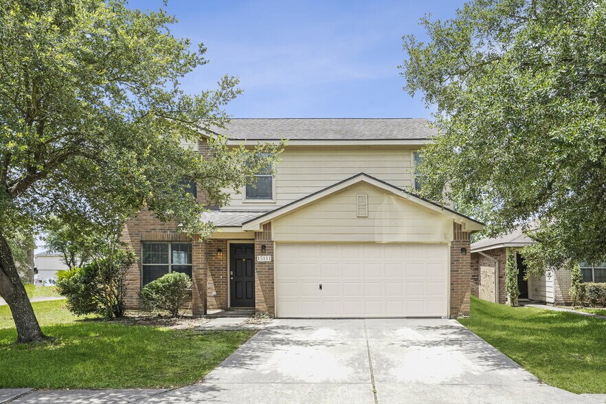 Primary Photo - 15111 Western Skies Dr