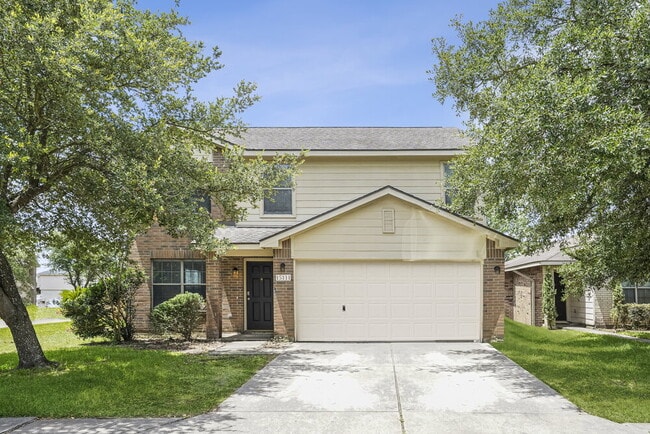 Building Photo - 15111 Western Skies Dr