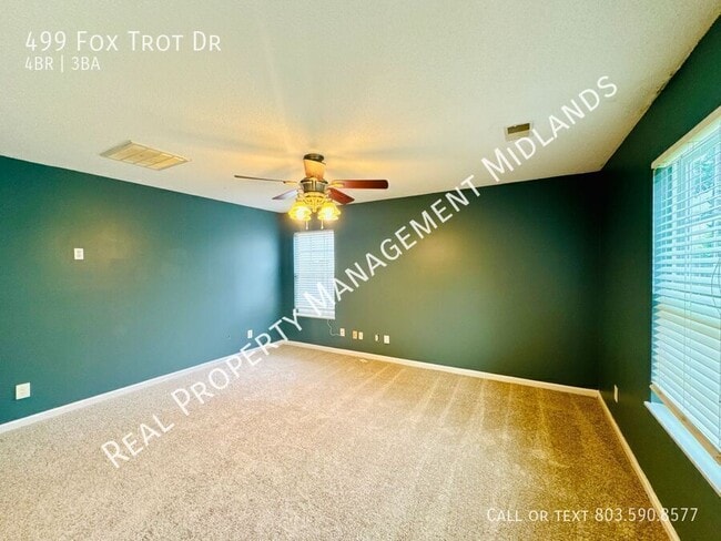 Building Photo - 499 Fox Trot Dr